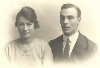 Unlike her sister, Violet, who went to Queensland with her Australian husband, Dorothy Tryhorn did not want to leave her family for a strange country. Therefore, John Evans never returned to Canada after the First World War. | Picture by kind permission of the Jacob family