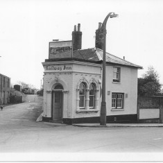 The Railway Inn / The Dusthole, in 1966.  | With kind permission of The Salisbury Museum © Salisbury Museum