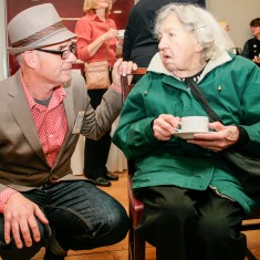 Principal mural artist Fred Fieber enjoying a chat with Phyllis Maple, who gave us lots of stories for the first mural.  | Anna Tooth