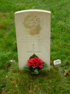 This picture shows Walter's grave in 2014. Maud, Ken and Nora are buried in another section of the London Road Cemetery. | By kind permission of the Jacob family