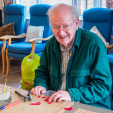 Photo gallery - making the Culver Street mosaic | John Palmer