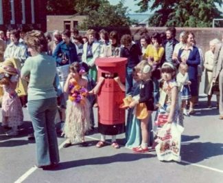 Lisa's family photo of her pillar box outfit | With thanks to Lisa Parrott